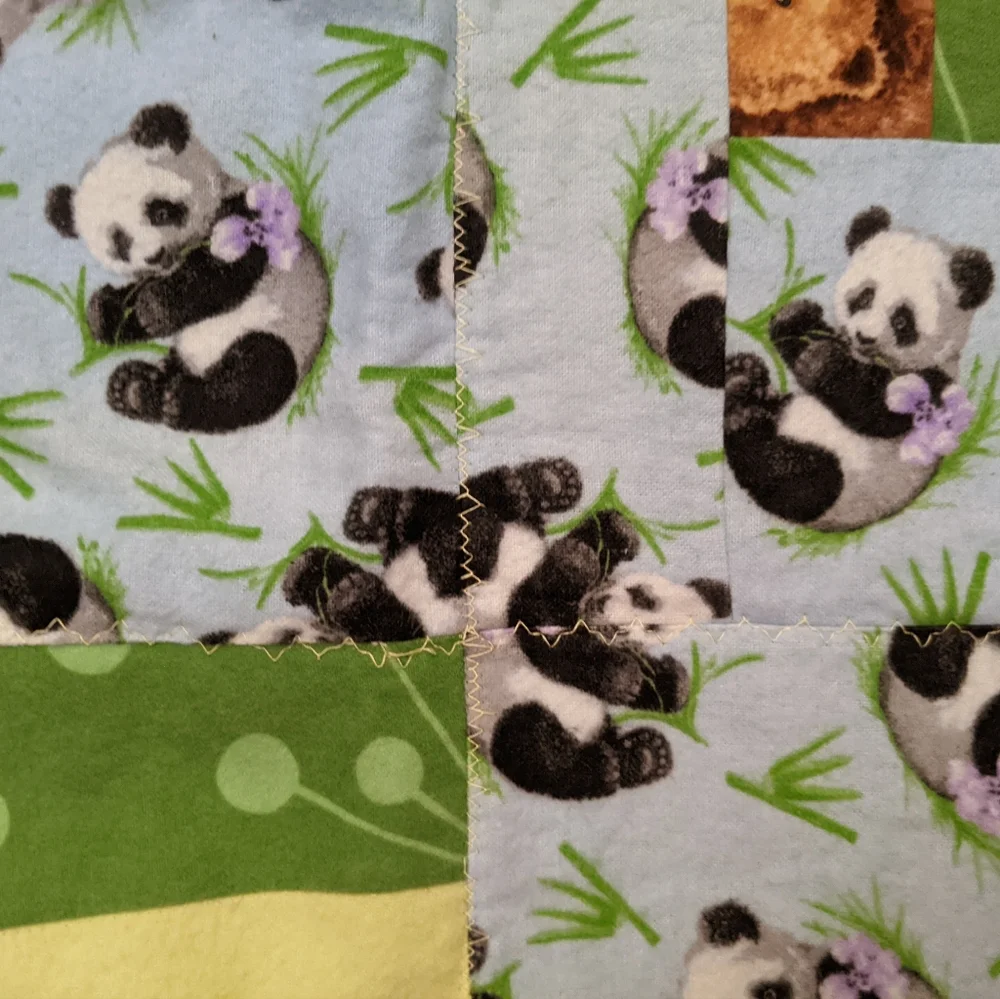 Soft Panda/Bear/Animal Flannel Baby Quilt, Bed or Tummy Time